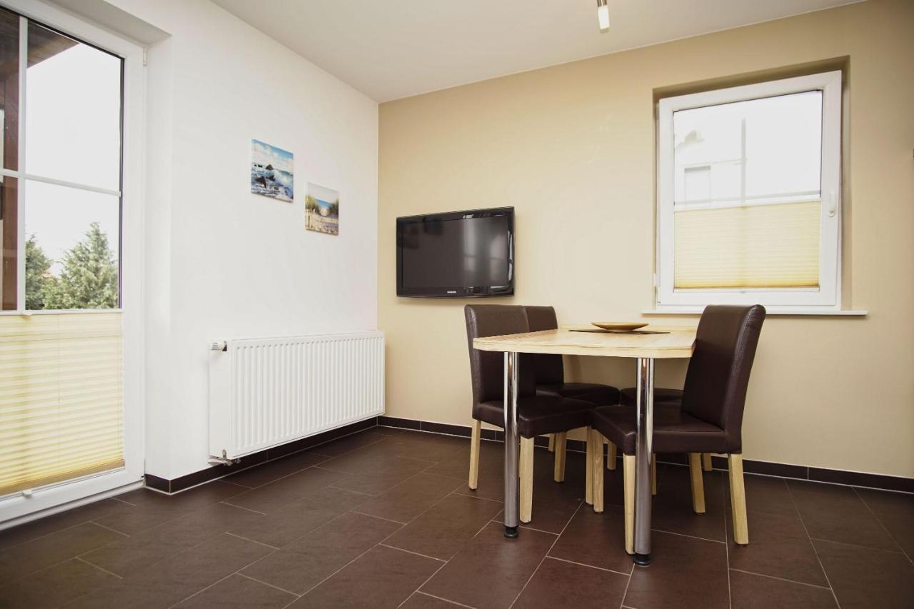 Schicke Fewo Mit Terrasse, Gratis Nutzung Vom Ahoi Erlebnisbad Und Sauna In Sellin - Haus De Niege Wech Fewo 02 Thiessow Exteriér fotografie