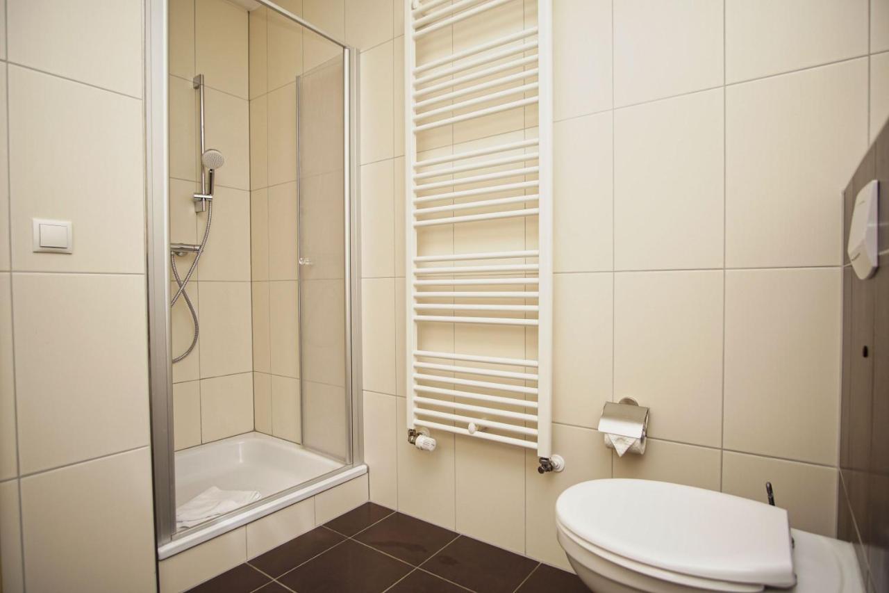 Schicke Fewo Mit Terrasse, Gratis Nutzung Vom Ahoi Erlebnisbad Und Sauna In Sellin - Haus De Niege Wech Fewo 02 Thiessow Exteriér fotografie